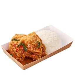 ข้าวไก่ทอดแมค ซอสกะเพรา