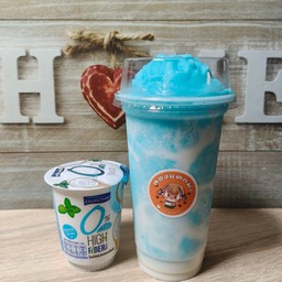 บลูฮาวายสมูทตี้โยเกิร์ต