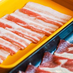 สามชั้นสไลด์ พรีเมียม 400 กรัม