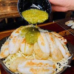 ไข่หมึกย่าง 150 กรัม พร้อมน้ำจิ้มซีฟู้ด