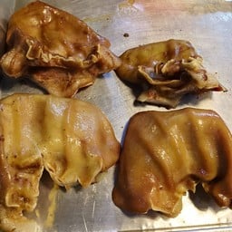 หูหมูต้มน้ำปลา