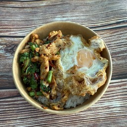 ผัดกะเพราไก่