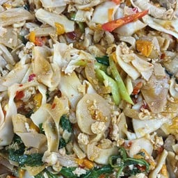 ผัดไก่หน่อไม้ดอง