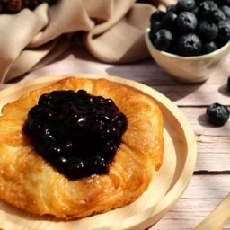 Vegetarian Blueberry Danish