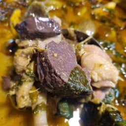 ขนมจีนน้ำยาป้านุ่น หน้าวัดเวฬุ