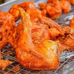 กรอบฉ่ำไก่ทอดปักษ์ใต้  byหาดใหญ่ รบกวนดูแผนที่ก่อนรับออเดอร์นะจ๊ะ