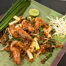 ร้านผัดไทยสำเพ็งตอนกลางคืน สำเพ็ง