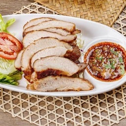 คอหมูย่างใหญ่