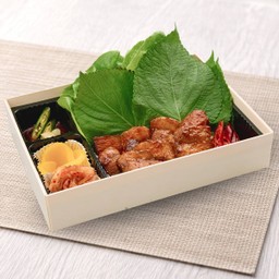 ชุดหมูสามชั้นปิ้งย่างเกาหลี