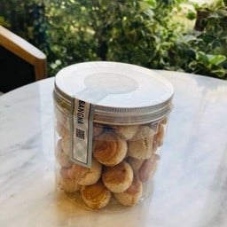 L คุกกี้อัลมอนด์สิงคโปร์