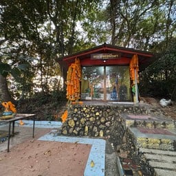 ศาลเจ้าพ่อหมื่นผา