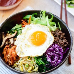 ข้าวยำเกาหลี