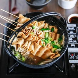 ออมุก