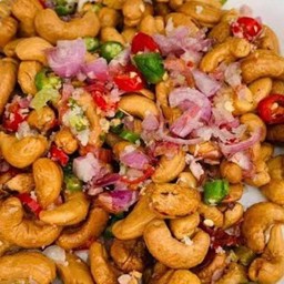 ยำถั่วลิสง+เม็ดมะม่วง