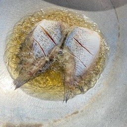 ปลาสลิดทอด