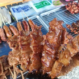 ไก่ย่างนายอรัญ(ข้างร้านเเก๊สหนองนาเเซง) สาขา1