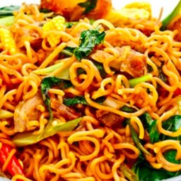 มาม่าผัดขี้เมา