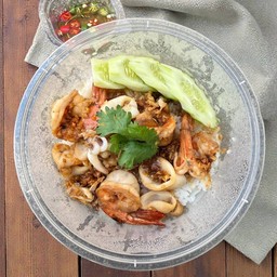 ข้าวกระเทียมพริกไทย (ราดข้าว)