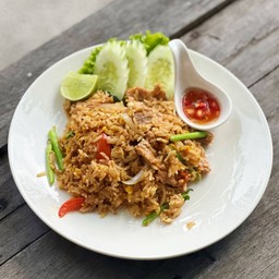 ข้าวผัดรถไฟ