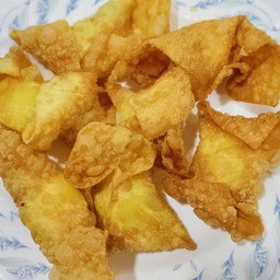 เกี้ยวไข่นกกระทาทอด