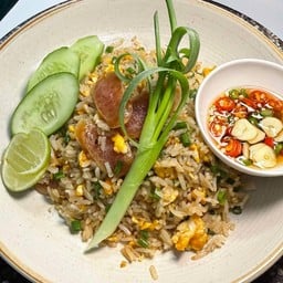 ข้าวผัดกุนเชียง