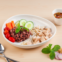 Thai Chicken Larb Riceberry (ข้าวไรซ์เบอร์รี่ลาบไก่คลุกเห็ดแซ่บ)