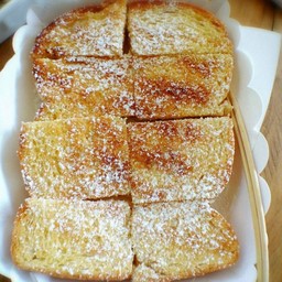 ปังอบเนยน้ำตาล