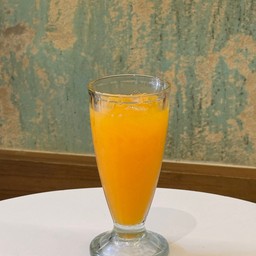 น้ำส้มคั้นสด