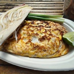 ผัดไทยโบราณ ตลาดน้ำตลิ่งชัน