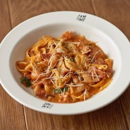 พัพพาร์เดลล์เบคอนพิ้งค์ซอส