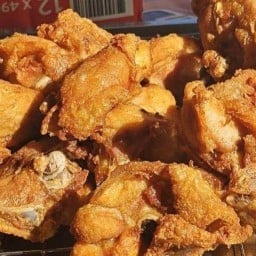 ไก่ทอด10บาท