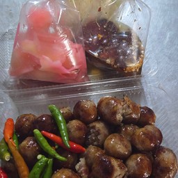 ขวัญข้าว ไส้กรอกอีสานโฮมเมด