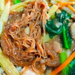 ราดหน้าเส้นหมี่