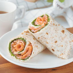 Smoked Salmon Cream Cheese Wrap(แร็พแซลมอนครีมชีส)