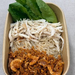 กินไรกิน หมี่ไก่ฉีก