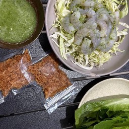 กุ้งแช่น้ำปลาหน้าหอ