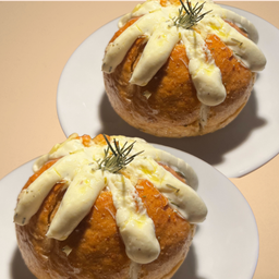 Korean Cream Cheese Garlic Bun [2x]