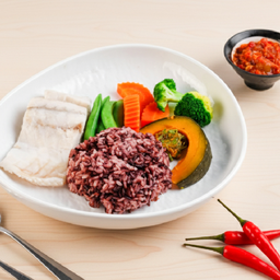 Thai Chili Sea Bass Riceberry (ข้าวไรซ์เบอร์รี่ปลากะพงน้ำพริกแซ่บ)