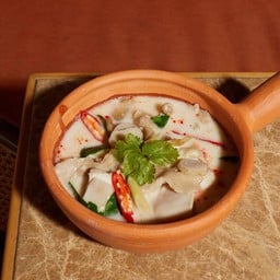 ต้มข่าไก่ซูวี