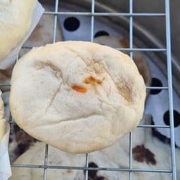 ข้าวเหนียว หมูปิ้ง น้ำเต้าหู้ ปาท่องโก๋ ซาลาเปา ทอดมัน อู่รถแดง ลาซาลเซ็นเตอร์ ซอยลาซาล