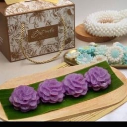 ช่อม่วง (เลอละไม)