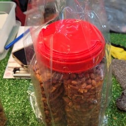 ถั่วทอดแม่กลอง By บังโอ๊ต ปากคลองตลาดใหม่