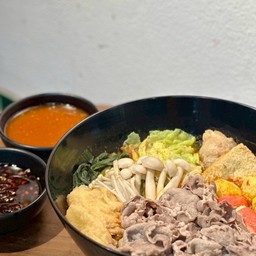 ชาบูชุดเนื้อ (เลือกซุปเอง)