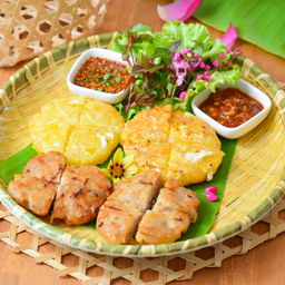 หมูย่างข้าวจี่