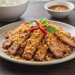 หมูทอดกระเทียมพริกไทย