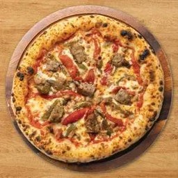 พิซซ่าไส้กรอกพริกหยวก