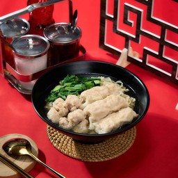 บะหมี่เกี๊ยวไก่เด้งแห้ง