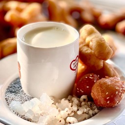 น้ำเต้าหู้ใส่เครื่อง+โจ๊กหมูใส่ไข่+ปาเปา5ตัว