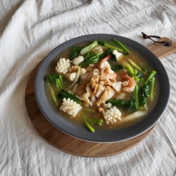 ราดหน้าทะเล