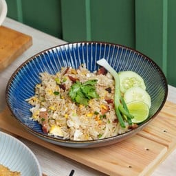 เวิ้ง ข้าวผัดปู สาขาชิดลม Central ชิดลม